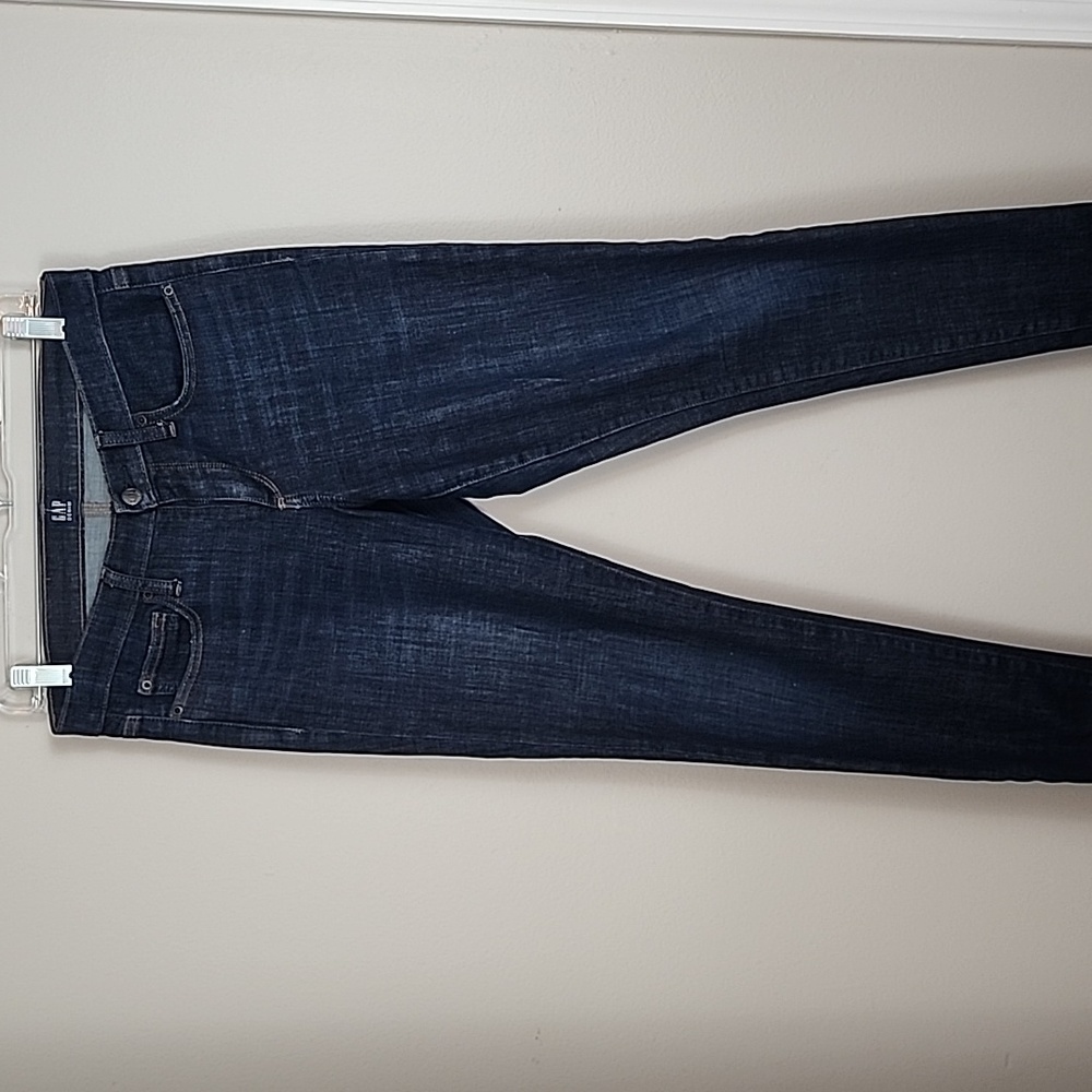 Gap True Skinny Dark Wash 5 Pocket Jeans